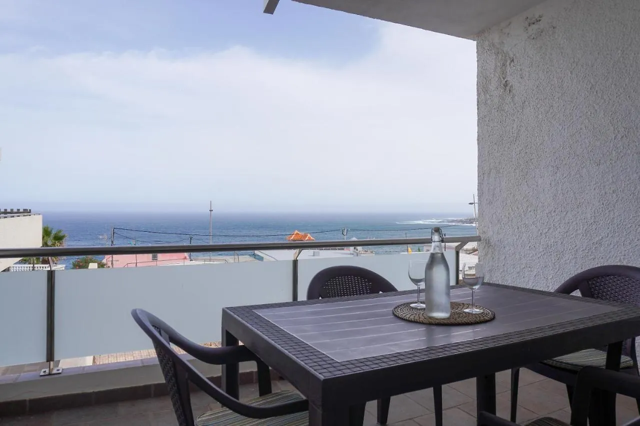 Modern House In Bajamar Apartment